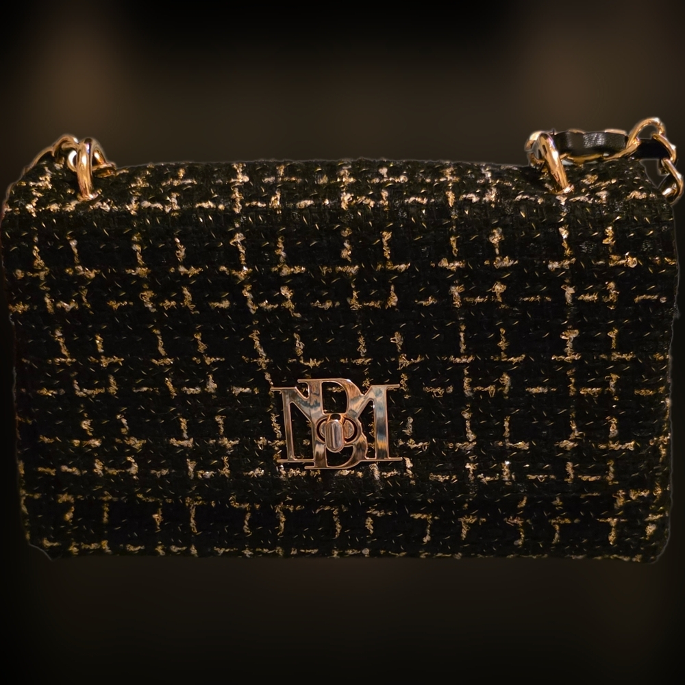 Badgley Mischka Textured Black Messenger Bag